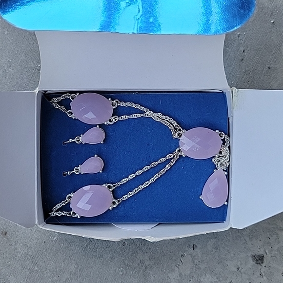 NWT vintage Avon lavender set. - Picture 7 of 8